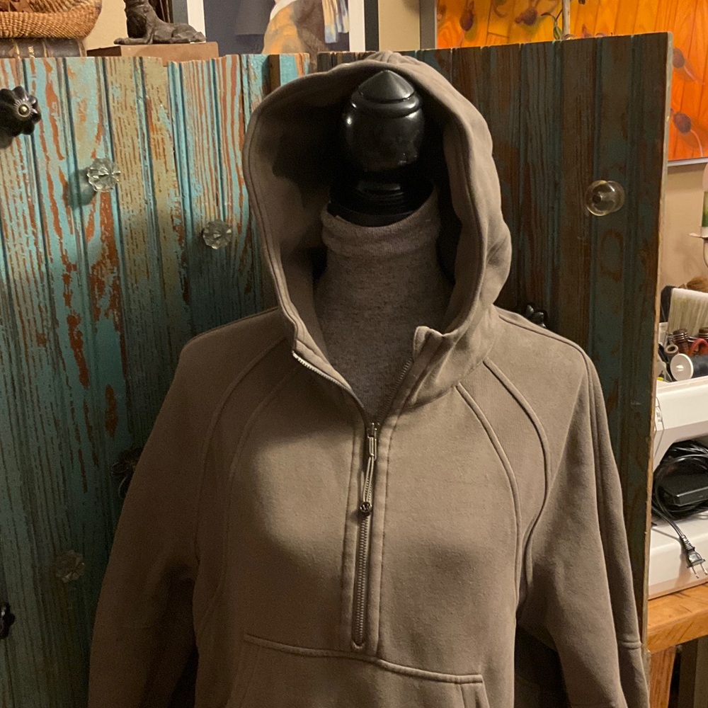 Lululemon scup a half zip hoodie
